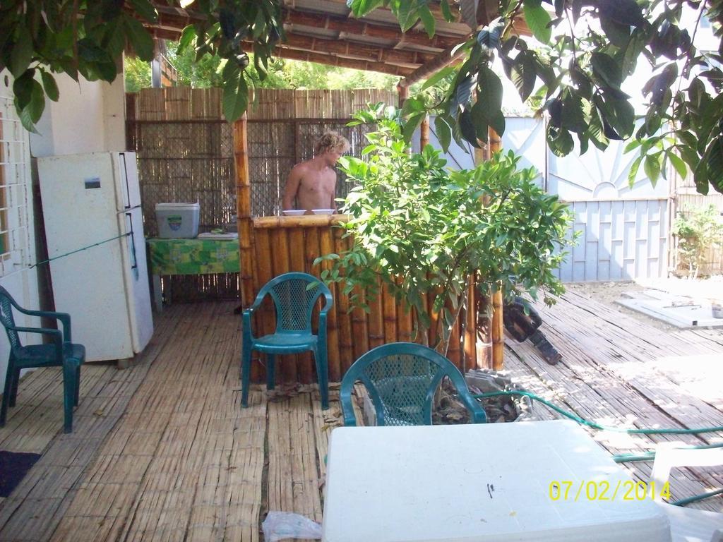 Hostal Camping Beach Salinas  Buitenkant foto