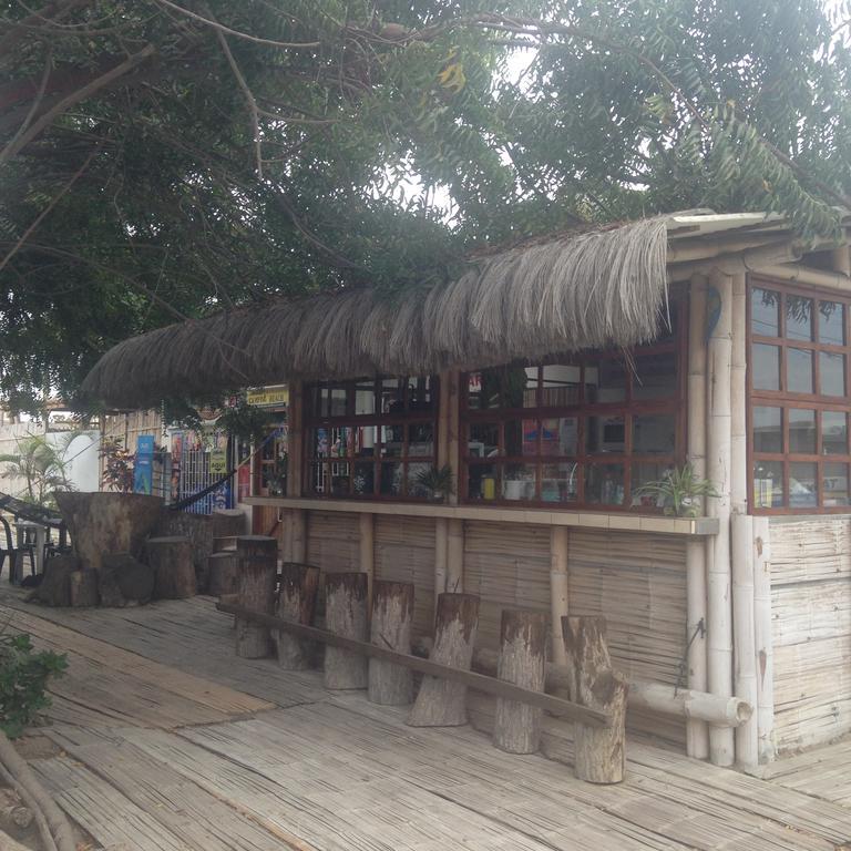 Hostal Camping Beach Salinas  Buitenkant foto