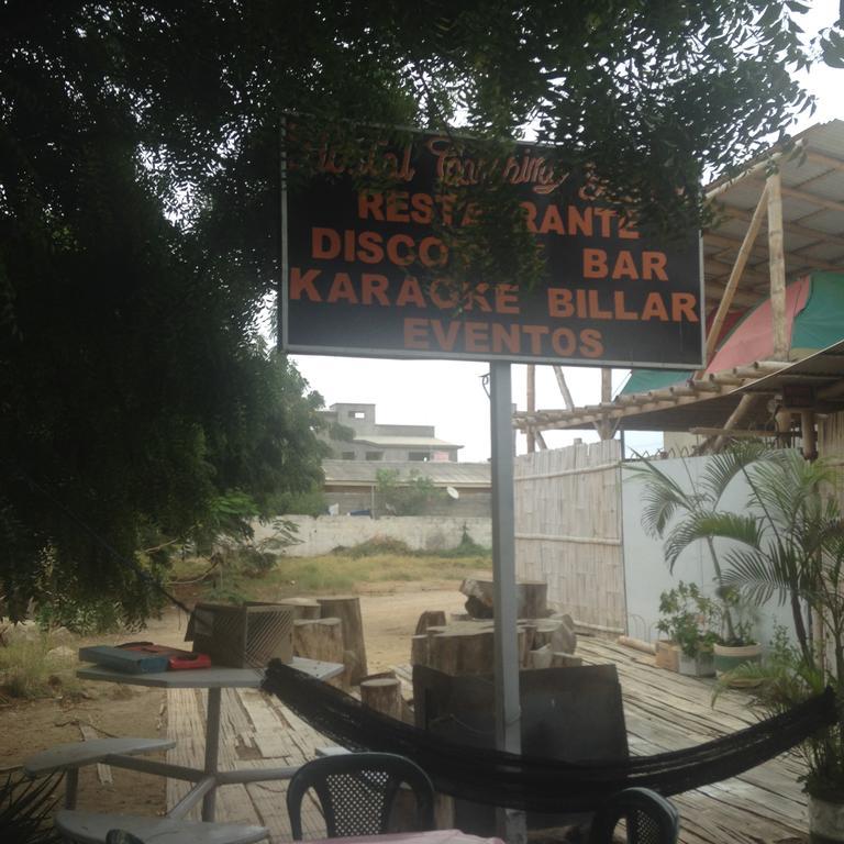 Hostal Camping Beach Salinas  Buitenkant foto